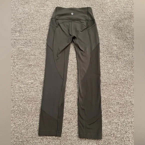 Lululemon All the Right Places leggings size 2 - Picture 4 of 4